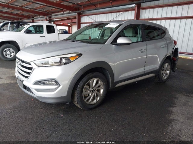 Hyundai TUCSON SEL 2018 KM8J3CA44JU764907 Image 2