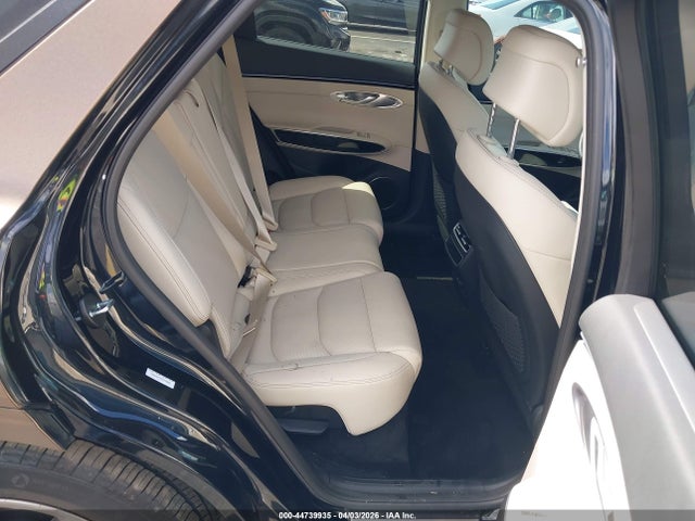 Aukcja sprzedaży 2026 Genesis Gv70 2.5t, vin: KMUMADTB3TU249065, numer aukcji: 44739935