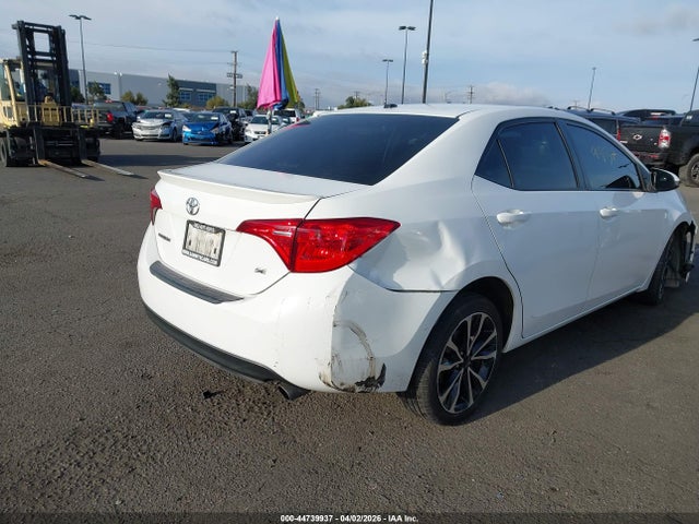 Toyota COROLLA SE 2017 5YFBURHE0HP668951 Image 4