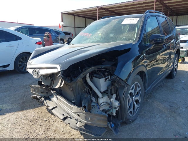 44739975 :رقم المزاد ، JF2SKAGCXKH436983 vin ، 2019 Subaru Forester Premium مزاد بيع