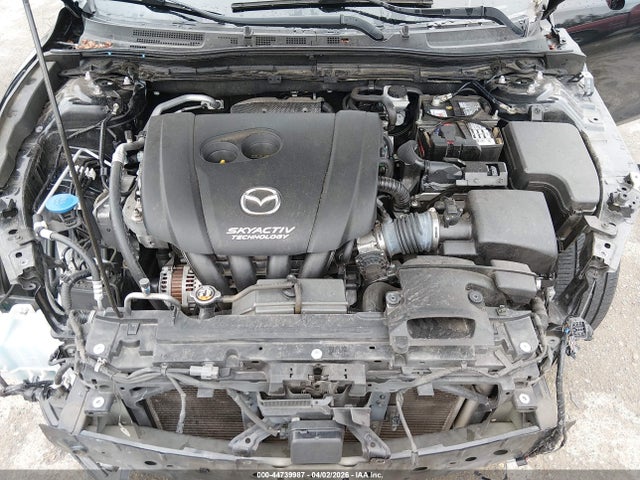 44739987 :رقم المزاد ، 3MZBN1W33JM190874 vin ، 2018 Mazda Mazda3 Grand Touring مزاد بيع