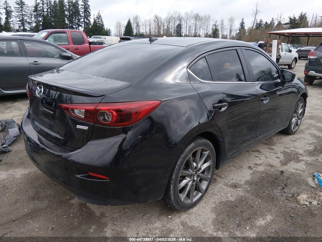 44739987 :رقم المزاد ، 3MZBN1W33JM190874 vin ، 2018 Mazda Mazda3 Grand Touring مزاد بيع
