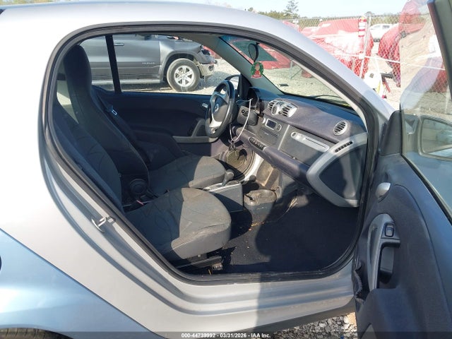 Aukcja sprzedaży 2011 Smart Fortwo Passion/pure, vin: WMEEJ3BA8BK438641, numer aukcji: 44739992