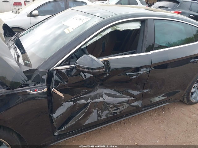 Продажа на аукционе авто 2024 Audi A5 Sportback Premium Plus 45 Tfsi Quattro S Tronic, vin: WAUFACF55RA082839, номер лота: 44739996