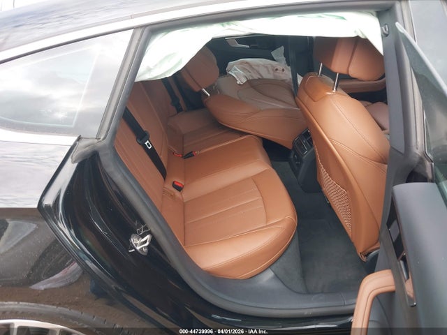 Продажа на аукционе авто 2024 Audi A5 Sportback Premium Plus 45 Tfsi Quattro S Tronic, vin: WAUFACF55RA082839, номер лота: 44739996