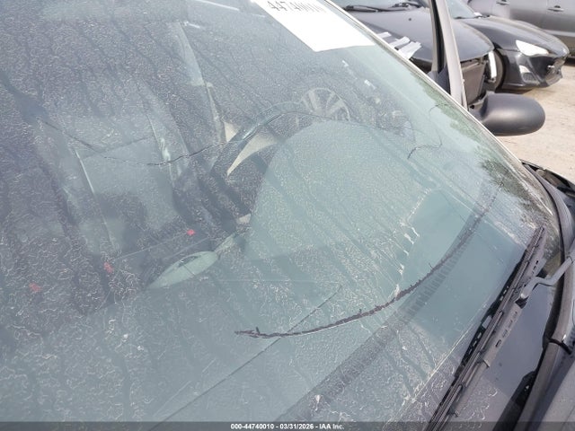 44740010 :رقم المزاد ، 1FAFP3834YW155574 vin ، 2000 Ford Focus Zts مزاد بيع