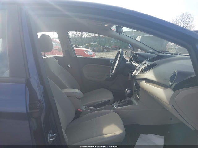 Ford FIESTA SE 2016 3FADP4BJ5GM148216 Image 5