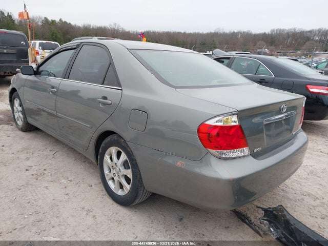 2006 TOYOTA CAMRY 4T1BE32K46U705164 Photo 2