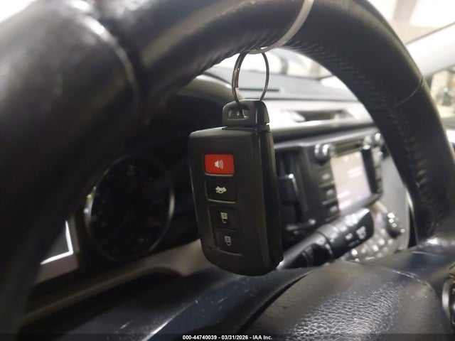 2016 TOYOTA RAV4 HYBRID JTMRJREV6GD028269 Photo 10