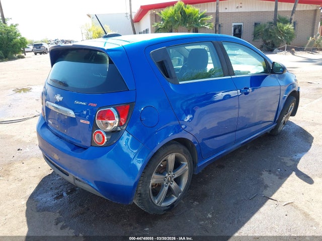 1G1JH6SB6G4158451 Chevrolet Sonic Rs Manual