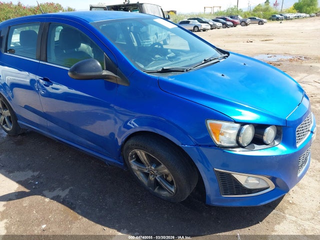 1G1JH6SB6G4158451 Chevrolet Sonic Rs Manual