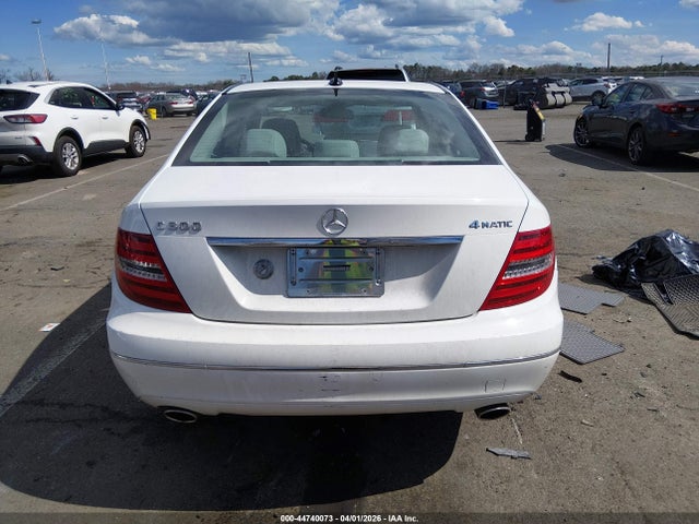 Aukcja sprzedaży 2013 Mercedes-benz C 300 Luxury 4matic, vin: WDDGF8AB5DA805736, numer aukcji: 44740073
