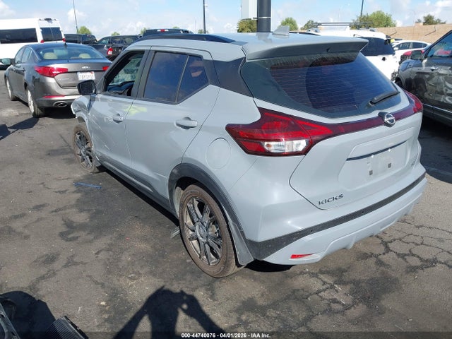 Nissan Kicks Sr Xtronic Cvt 2022 3N1CP5DV9NL528760 Image 3