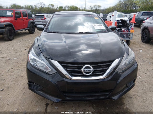 1N4AL3AP3JC116095 Nissan Altima 2.5 S