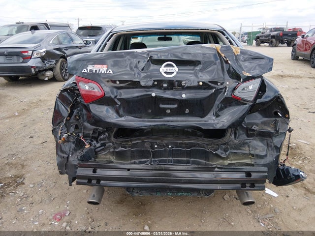 1N4AL3AP3JC116095 Nissan Altima 2.5 S