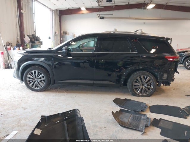 Продаж на аукціоні авто 2022 Nissan Pathfinder Sl 4wd, vin: 5N1DR3CD3NC222556, номер лоту: 44740091