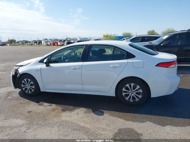JTDEAMDE4MJ028741 Toyota Corolla Hybrid Le