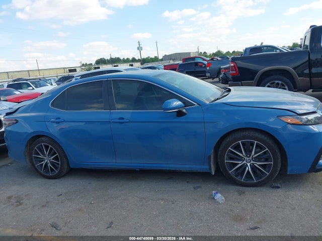 2024 Toyota Camry Se მანქანა იყიდება აუქციონზე, vin: 4T1T11AK0RU249562, აუქციონის ნომერი: 44740099