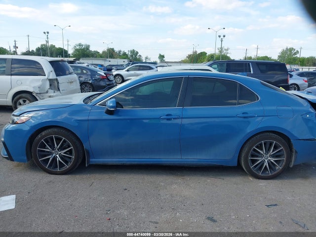 2024 Toyota Camry Se მანქანა იყიდება აუქციონზე, vin: 4T1T11AK0RU249562, აუქციონის ნომერი: 44740099