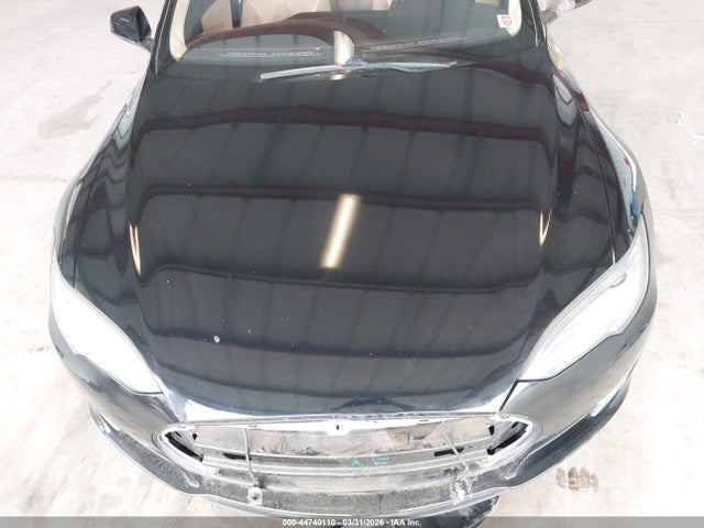 Aukcja sprzedaży 2014 Tesla Model S, vin: 5YJSA1S15EFP52318, numer aukcji: 44740110