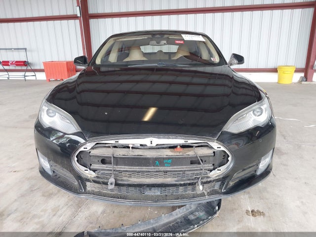 Aukcja sprzedaży 2014 Tesla Model S, vin: 5YJSA1S15EFP52318, numer aukcji: 44740110