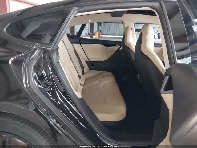 Aukcja sprzedaży 2014 Tesla Model S, vin: 5YJSA1S15EFP52318, numer aukcji: 44740110