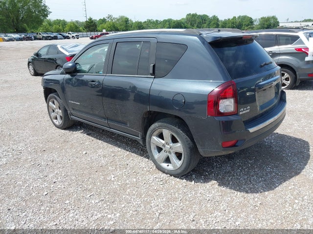 Jeep Compass Limited 2014 1C4NJDCB0ED831991 Image 3