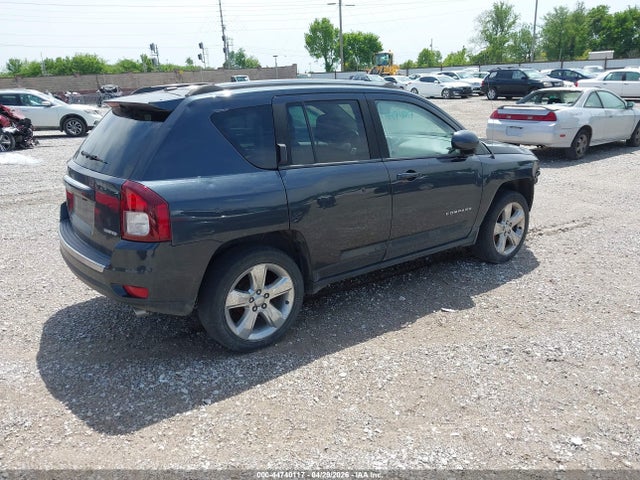 Jeep Compass Limited 2014 1C4NJDCB0ED831991 Image 4