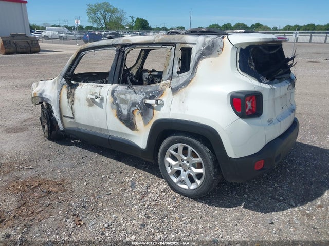 Продажа на аукционе авто 2015 Jeep Renegade Latitude, vin: ZACCJABT2FPB42070, номер лота: 44740120