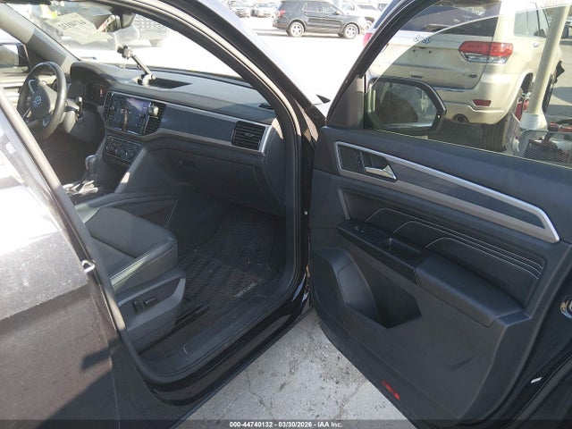 Продаж на аукціоні авто 2020 Volkswagen Atlas Cross Sport 3.6l V6 Sel, vin: 1V2ME2CA4LC225767, номер лоту: 44740132