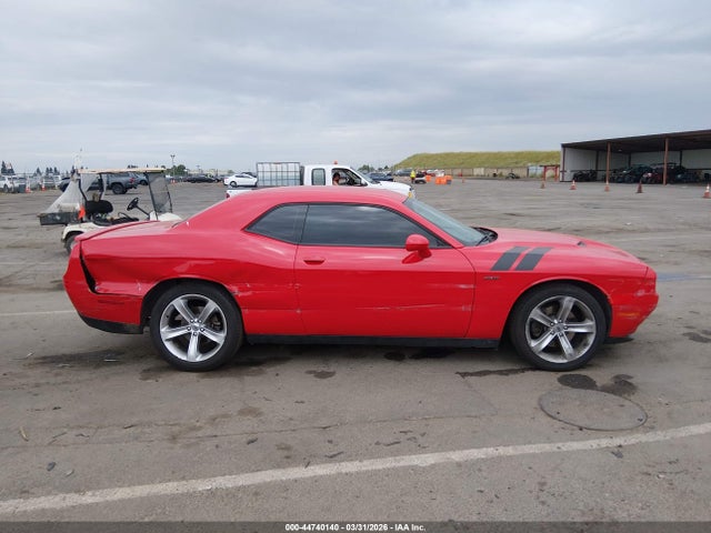 2017 Dodge Challenger R/t მანქანა იყიდება აუქციონზე, vin: 2C3CDZBT4HH550343, აუქციონის ნომერი: 44740140