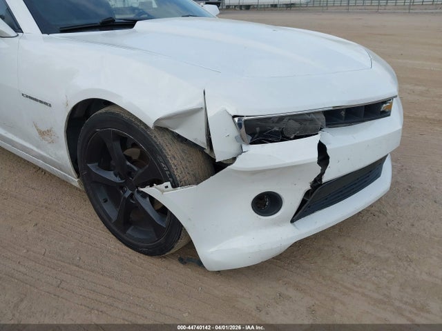 44740142 :رقم المزاد ، 2G1FD1E37F9259700 vin ، 2015 Chevrolet Camaro 1lt مزاد بيع