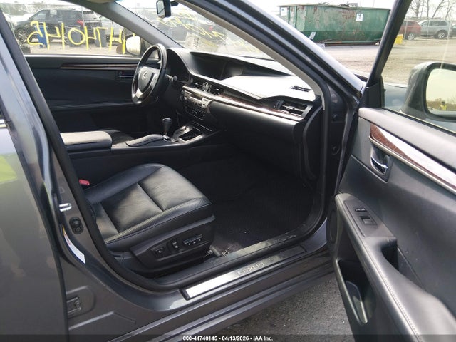 Продажа на аукционе авто 2013 Lexus Es 350, vin: JTHBK1GGXD2014248, номер лота: 44740145