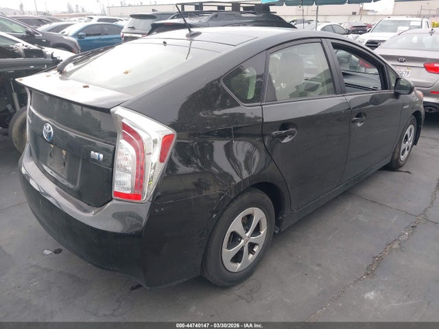 Toyota Prius Four 2015 JTDKN3DU0F2002658 Image 4