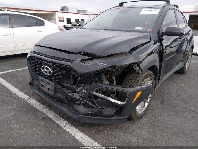 KM8K22AAXMU703525 Hyundai Kona Sel