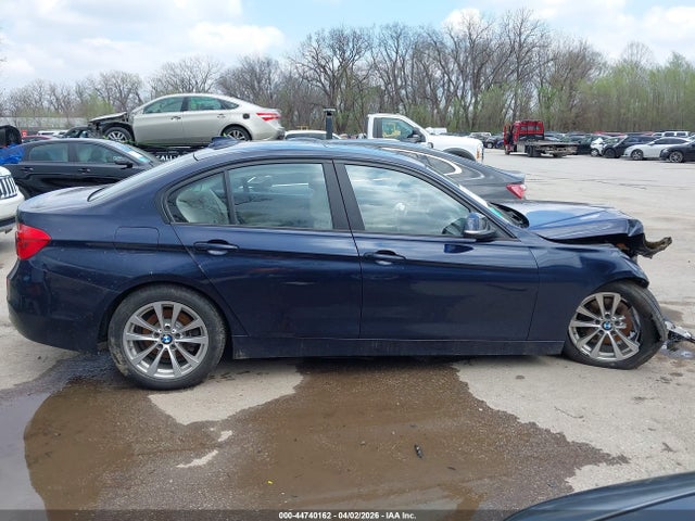 Продаж на аукціоні авто 2016 Bmw 320i Xdrive, vin: WBA8E5G55GNU21547, номер лоту: 44740162