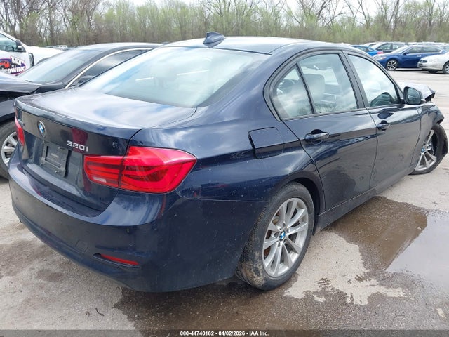 Продаж на аукціоні авто 2016 Bmw 320i Xdrive, vin: WBA8E5G55GNU21547, номер лоту: 44740162