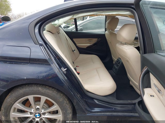 Продаж на аукціоні авто 2016 Bmw 320i Xdrive, vin: WBA8E5G55GNU21547, номер лоту: 44740162