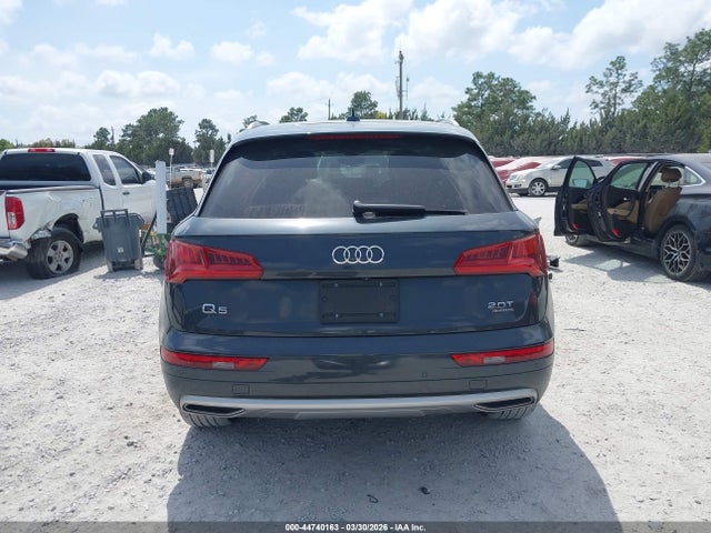 2018 Audi Q5 2.0t Premium მანქანა იყიდება აუქციონზე, vin: WA1BNAFY9J2020566, აუქციონის ნომერი: 44740163