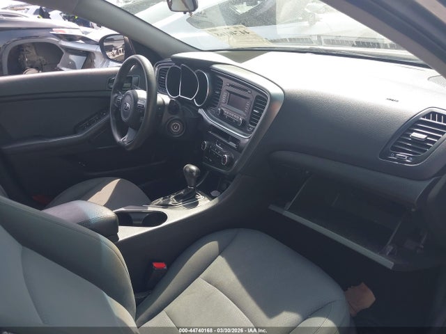5XXGM4A76FG390342 KIA Optima Lx