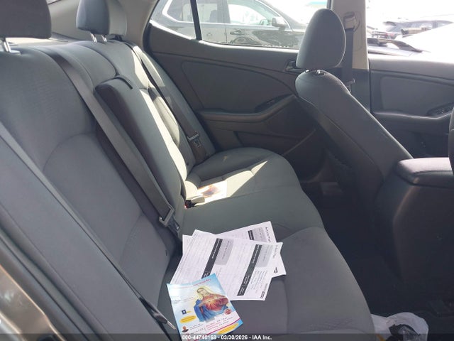 5XXGM4A76FG390342 KIA Optima Lx
