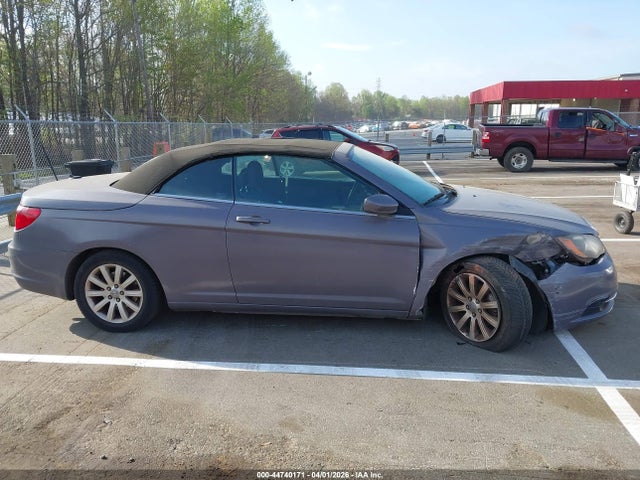 Продаж на аукціоні авто 2013 Chrysler 200 Touring, vin: 1C3BCBEB4DN724437, номер лоту: 44740171