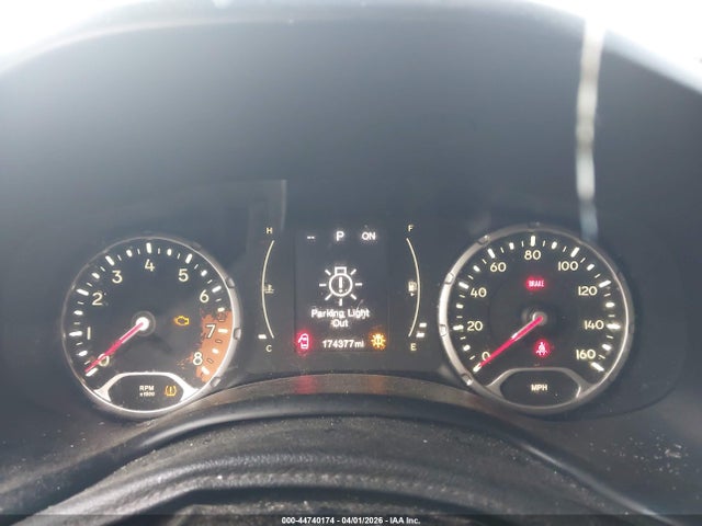 44740174 :رقم المزاد ، ZACCJABT6GPD48364 vin ، 2016 Jeep Renegade Latitude مزاد بيع
