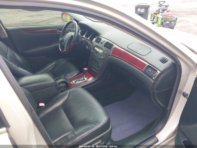 Aukcja sprzedaży 2004 Lexus Es 330, vin: JTHBA30G745003277, numer aukcji: 44740178