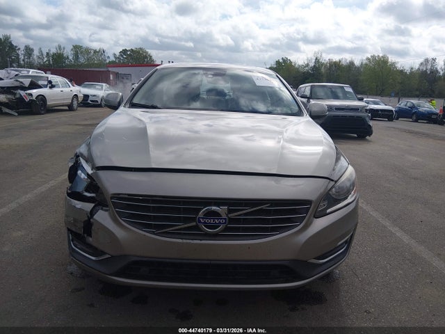 Volvo S60 T5 Premier 2015 YV126MFK8F1336080 Image 13