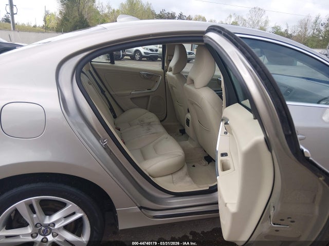 Volvo S60 T5 Premier 2015 YV126MFK8F1336080 Image 8