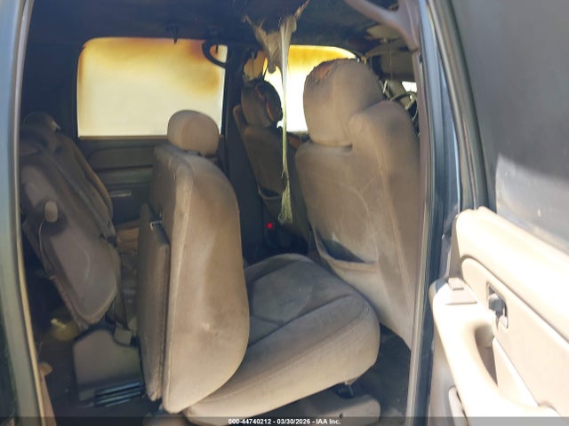 Продажа на аукционе авто 2003 Gmc Yukon Xl 1500 Sle, vin: 3GKEC16Z83G297757, номер лота: 44740212