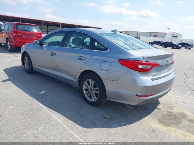 Продаж на аукціоні авто 2015 Hyundai Sonata Se, vin: 5NPE24AF1FH001289, номер лоту: 44740214