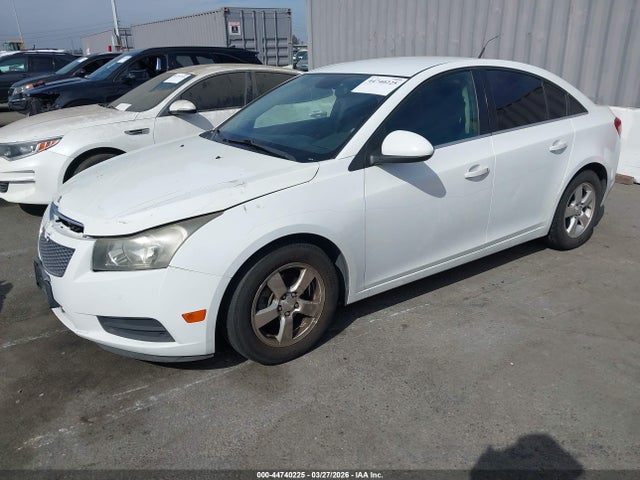Chevrolet Cruze 1lt Auto 2014 1G1PC5SB3E7129231 Image 2