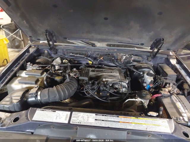 2000 FORD EXPLORER 1FMZU84PXYZB31375 Photo 9